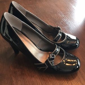 Black Pumps Kenneth Cole Reaction